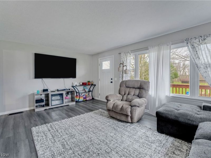 9391 Infirmary Road, Mantua, OH 44255 Photo 5