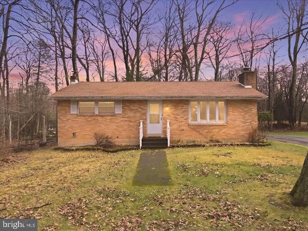 112 PIN OAK LANE , TOBYHANNA, PA 18466