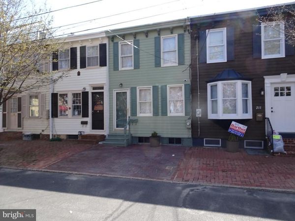 213 E 2ND STREET , NEW CASTLE, DE 19720