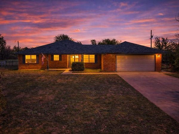 122 N Montebella Terrace, Mustang, OK 73064