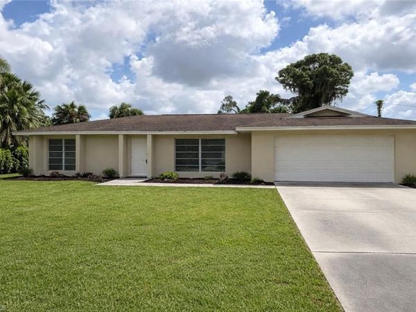 304 Cleveland AVE , LEHIGH ACRES, FL 33936