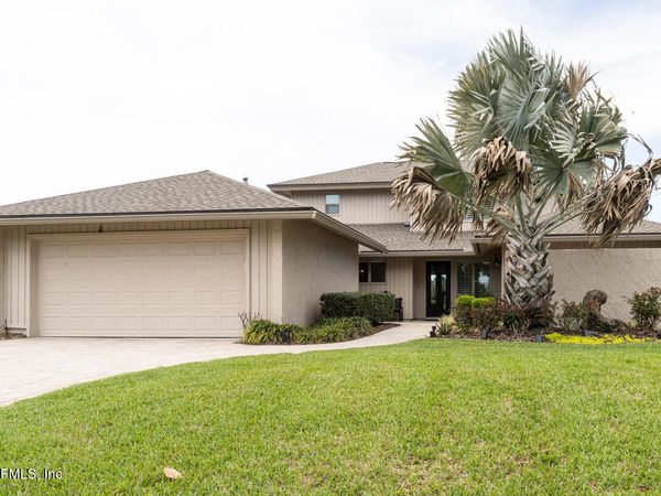 54 VILLAGE WALK Drive, Ponte Vedra Beach, FL 32082