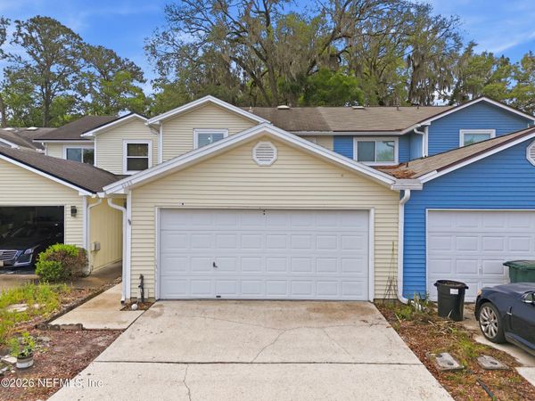 3050 PADDLE CREEK Drive, Jacksonville, FL 32223