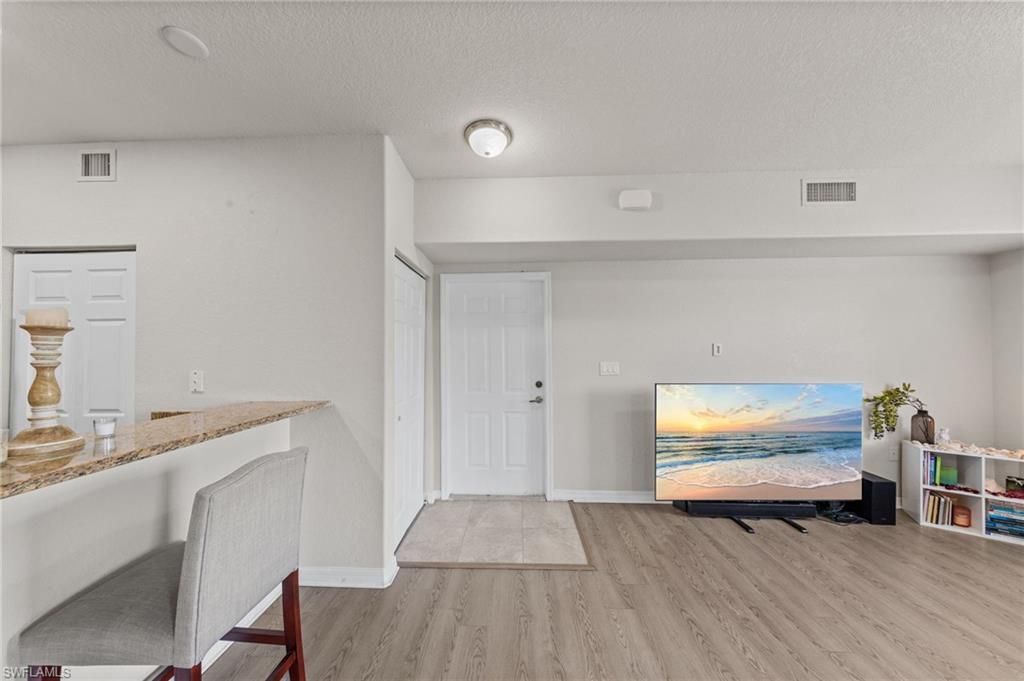 13160 Bella Casa Cir , Unit 2111, Fort Myers, FL 33966 Photo