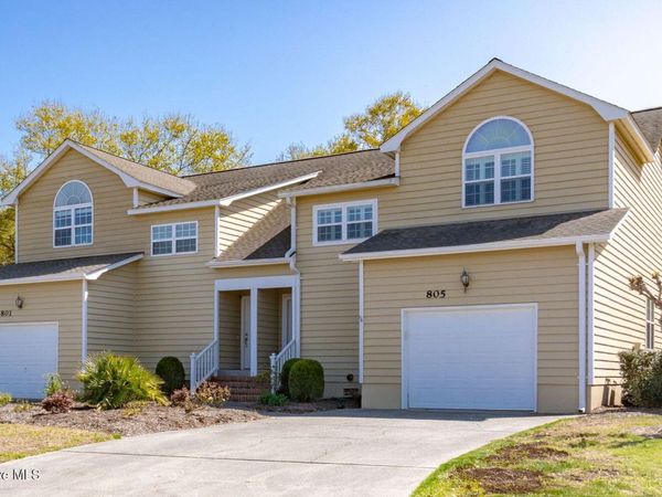 805 Sloop Pointe Lane, Kure Beach, NC 28449