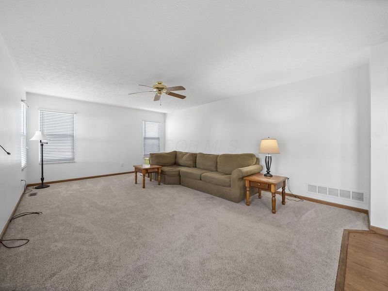 191 Knowlton Court, Pickerington, OH 43147 Photo 9