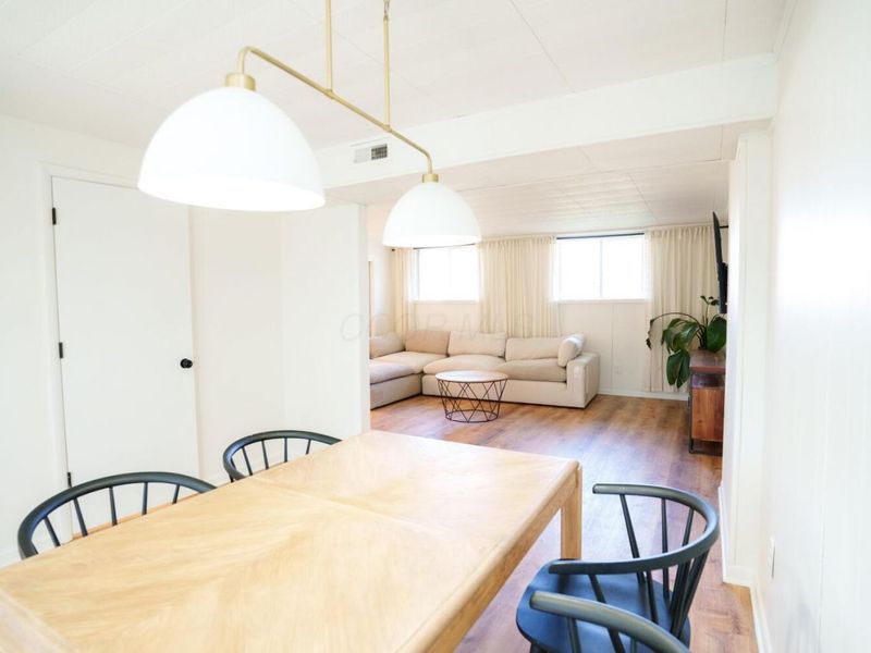 2027 Shawbury Court W, Columbus, OH 43229 Photo 21