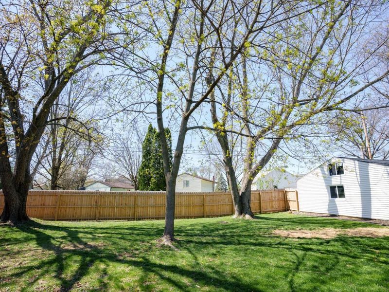 2027 Shawbury Court W, Columbus, OH 43229 Photo 33