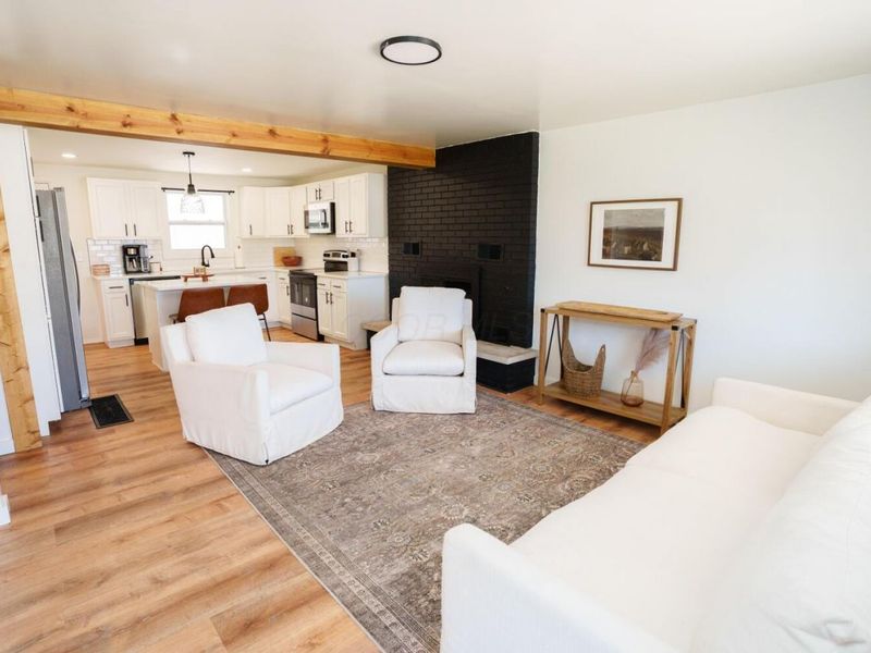 2027 Shawbury Court W, Columbus, OH 43229 Photo 5