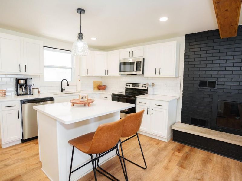 2027 Shawbury Court W, Columbus, OH 43229 Photo 8