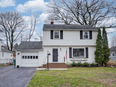 379 Brandon Road, Rochester, NY 14622