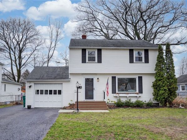 379 Brandon Road , Rochester, NY 14622