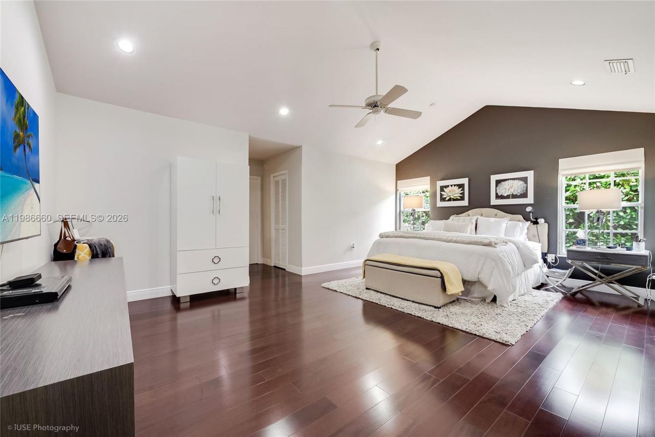 10422 SW 121st St, Miami, FL 33176 Photo