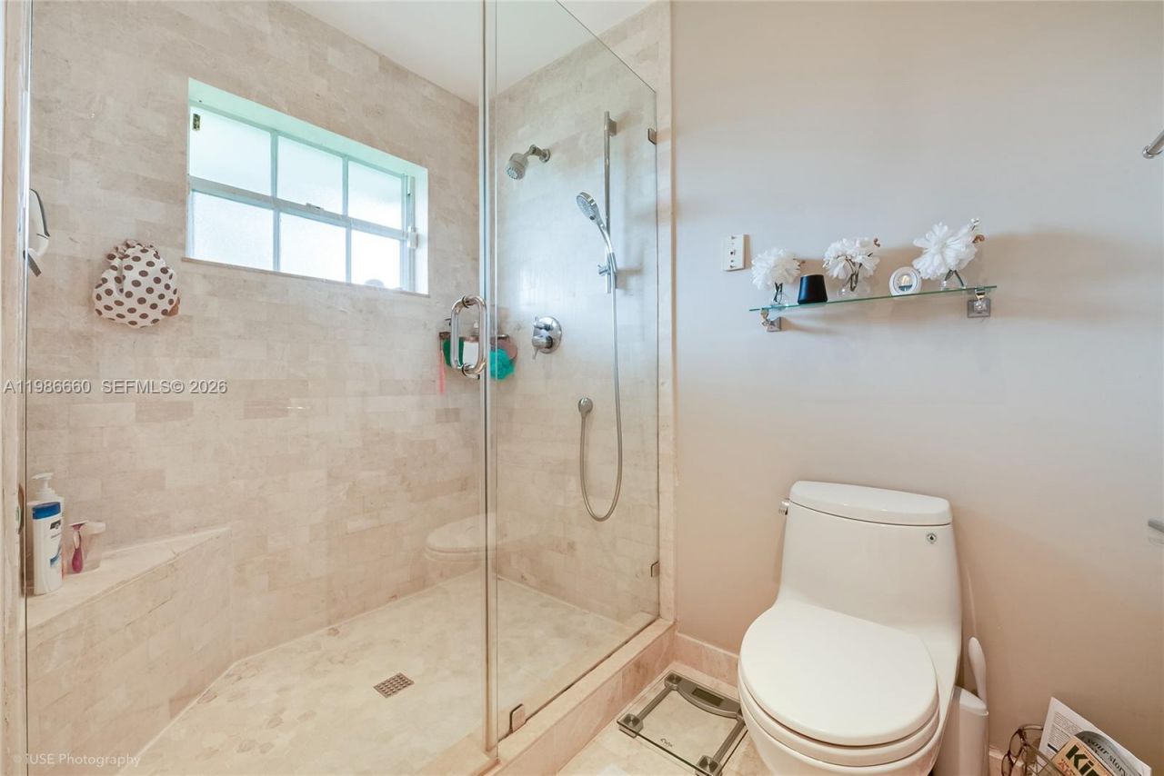 10422 SW 121st St, Miami, FL 33176 Photo