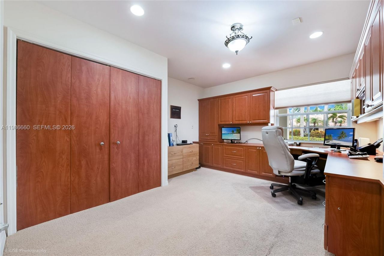 10422 SW 121st St, Miami, FL 33176 Photo