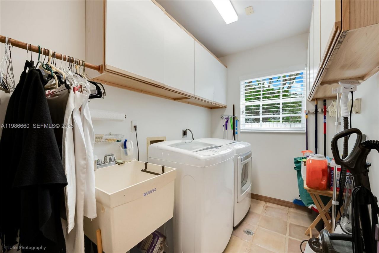 10422 SW 121st St, Miami, FL 33176 Photo