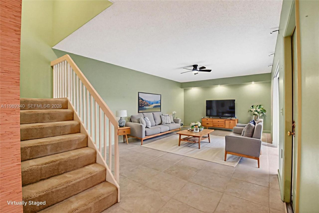 7114 71st Way , West Palm Beach, FL 33407 Photo