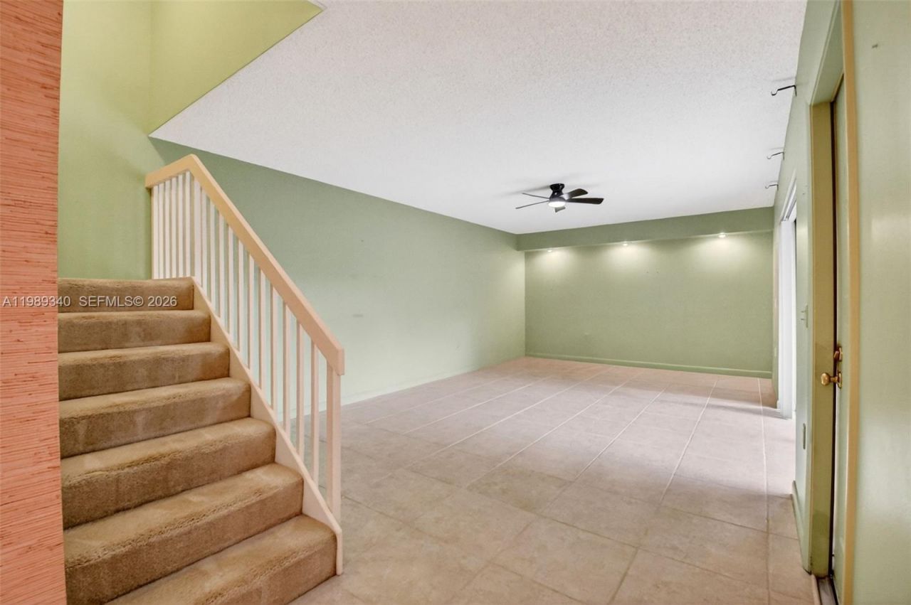 7114 71st Way , West Palm Beach, FL 33407 Photo