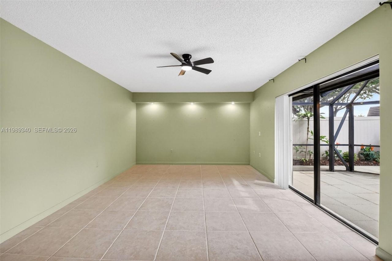 7114 71st Way , West Palm Beach, FL 33407 Photo