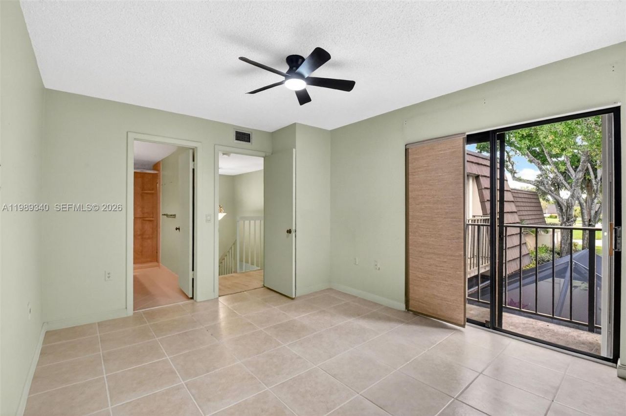 7114 71st Way , West Palm Beach, FL 33407 Photo