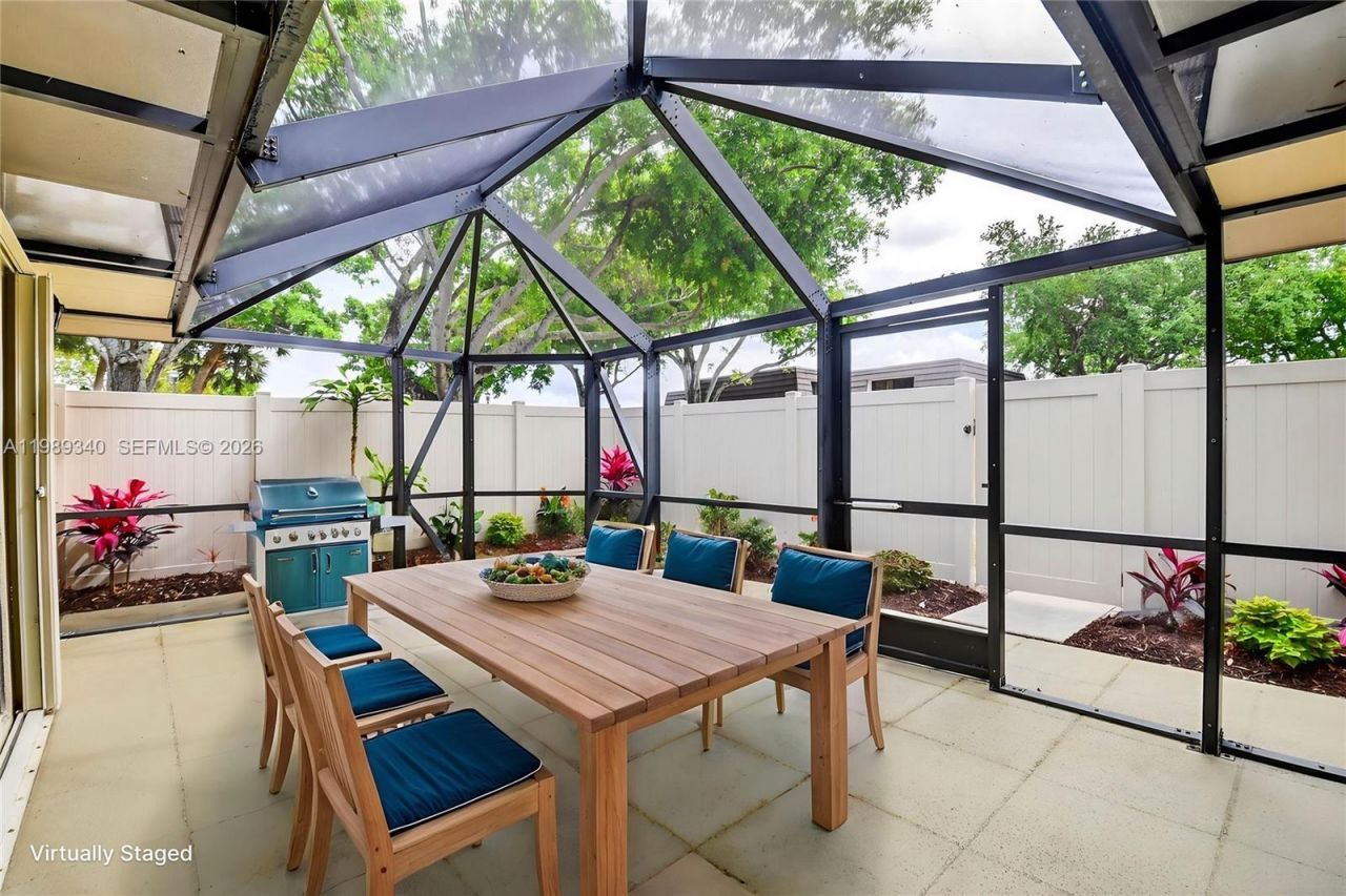 7114 71st Way , West Palm Beach, FL 33407 Photo