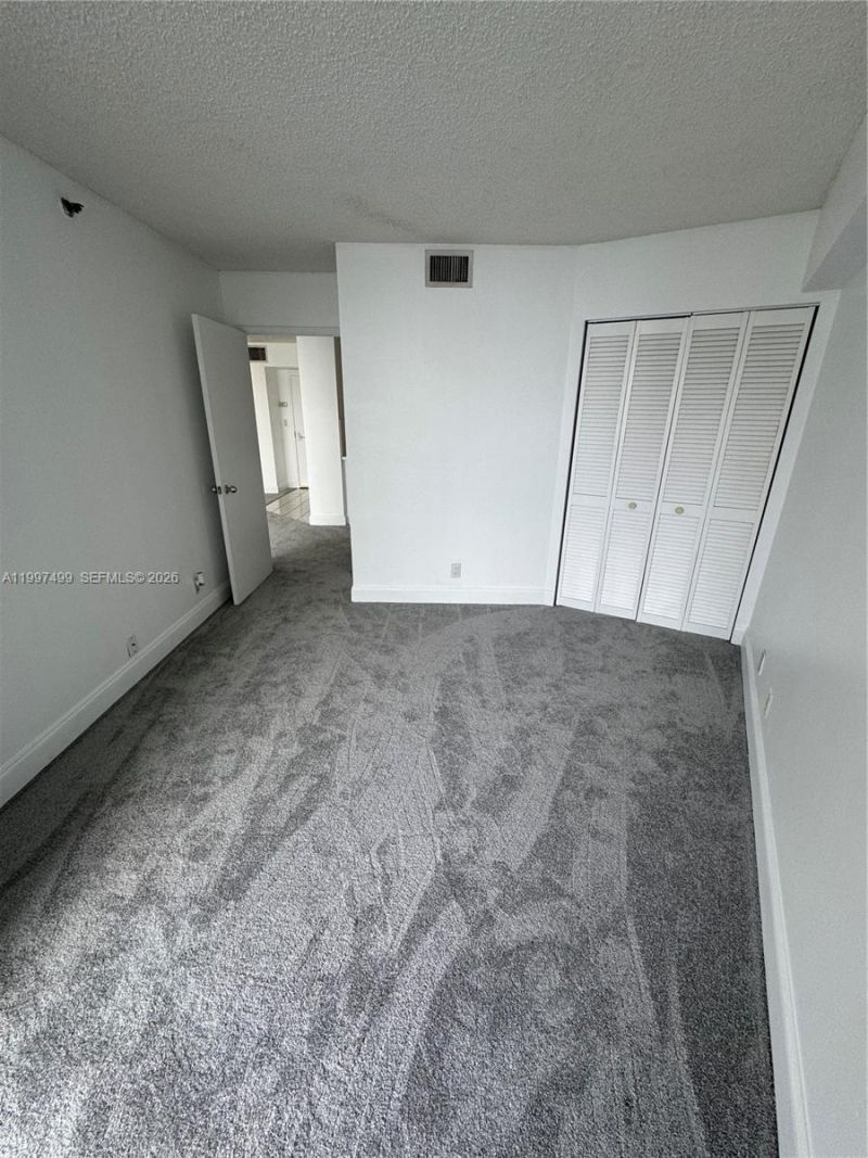 3600 Mystic Pointe Dr, Unit 1504, Aventura, FL 33180 Photo