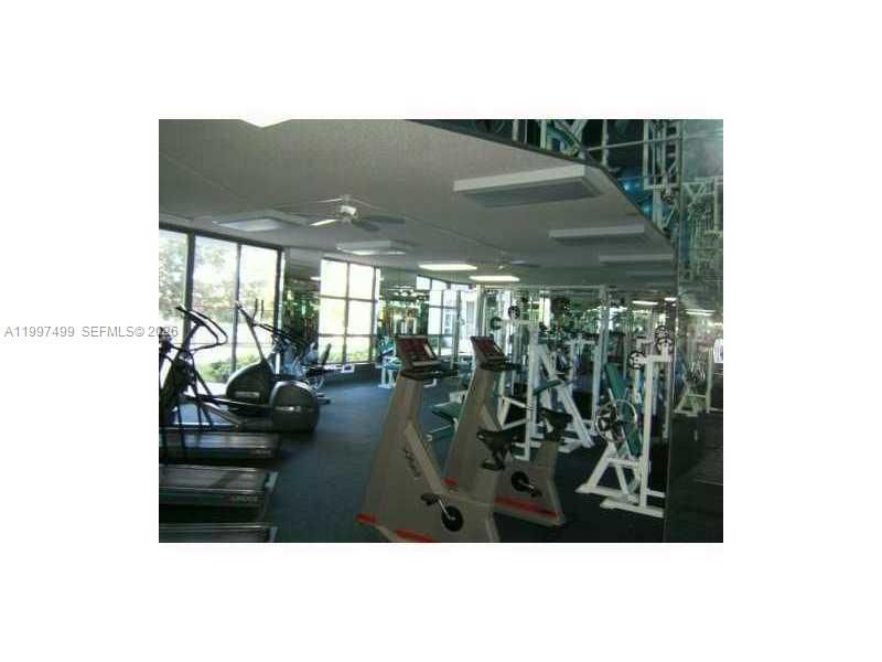 3600 Mystic Pointe Dr, Unit 1504, Aventura, FL 33180 Photo