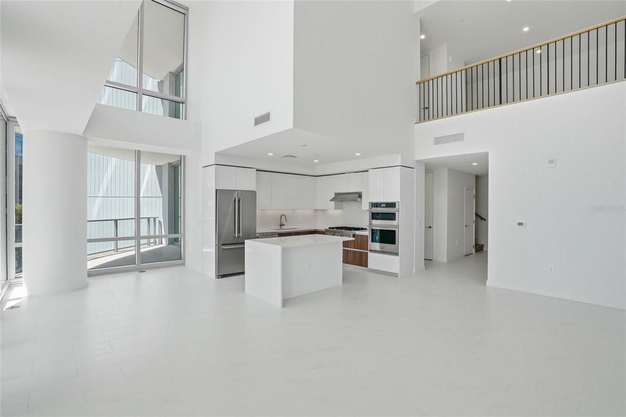 400 Central Avenue, Unit 301, Saint Petersburg, FL 33701 Photo