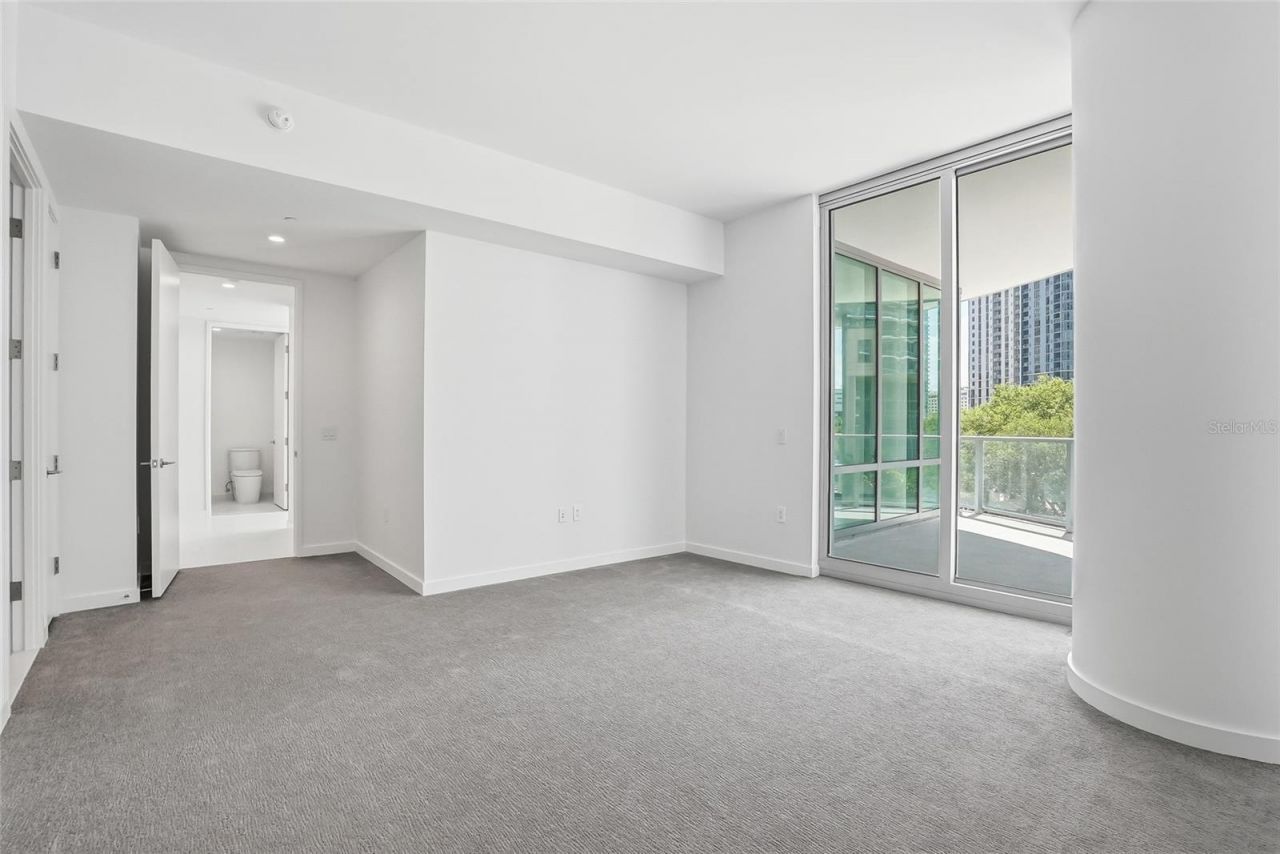 400 Central Avenue, Unit 301, Saint Petersburg, FL 33701 Photo
