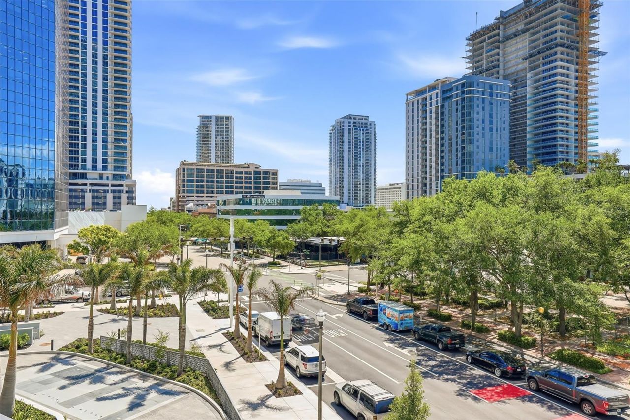 400 Central Avenue, Unit 301, Saint Petersburg, FL 33701 Photo
