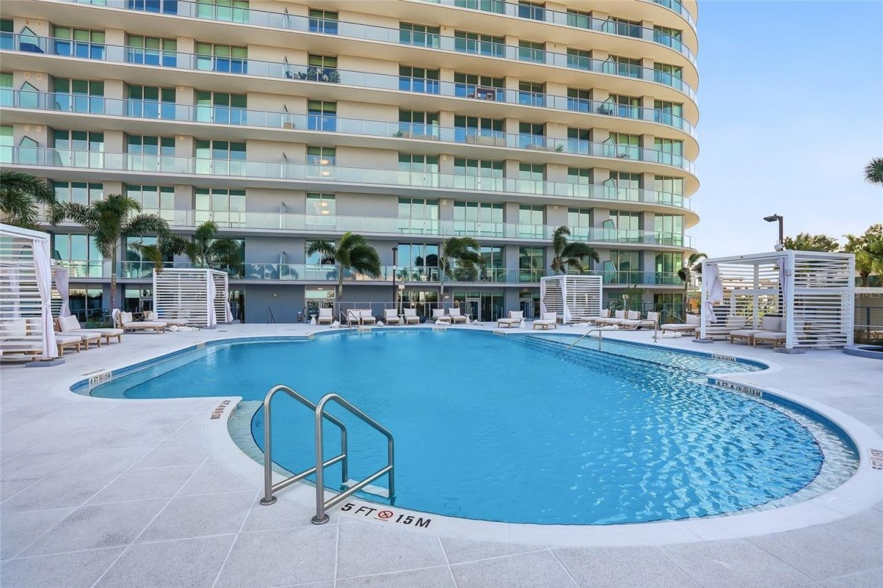 400 Central Avenue, Unit 301, Saint Petersburg, FL 33701 Photo