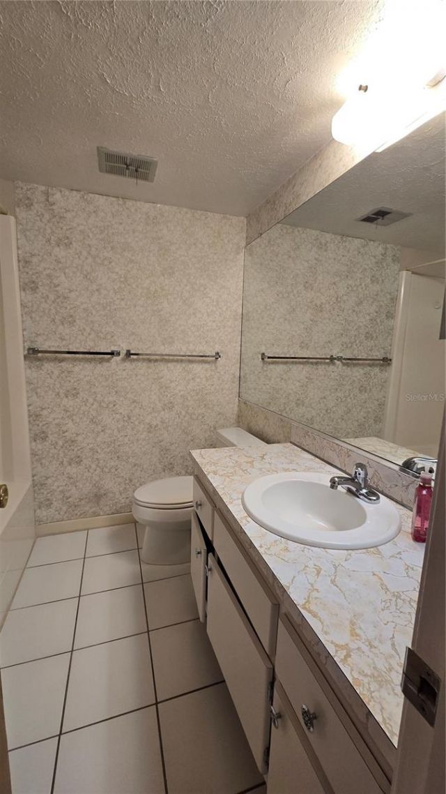 2525 W Bay Drive , Unit C33, Largo, FL 33770 Photo