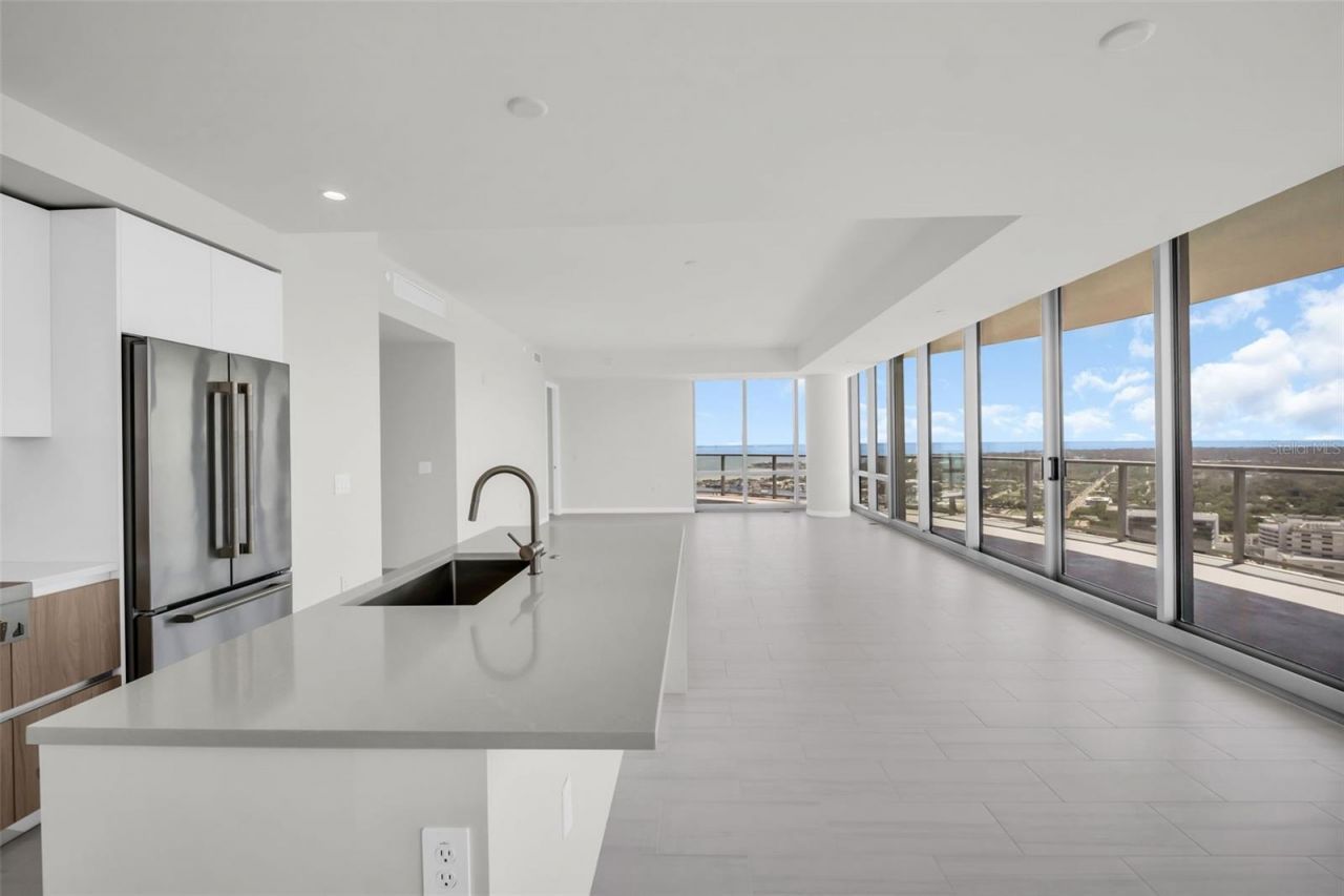 400 Central Avenue, Unit 3401, Saint Petersburg, FL 33701 Photo