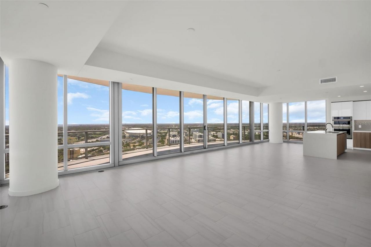 400 Central Avenue, Unit 3401, Saint Petersburg, FL 33701 Photo