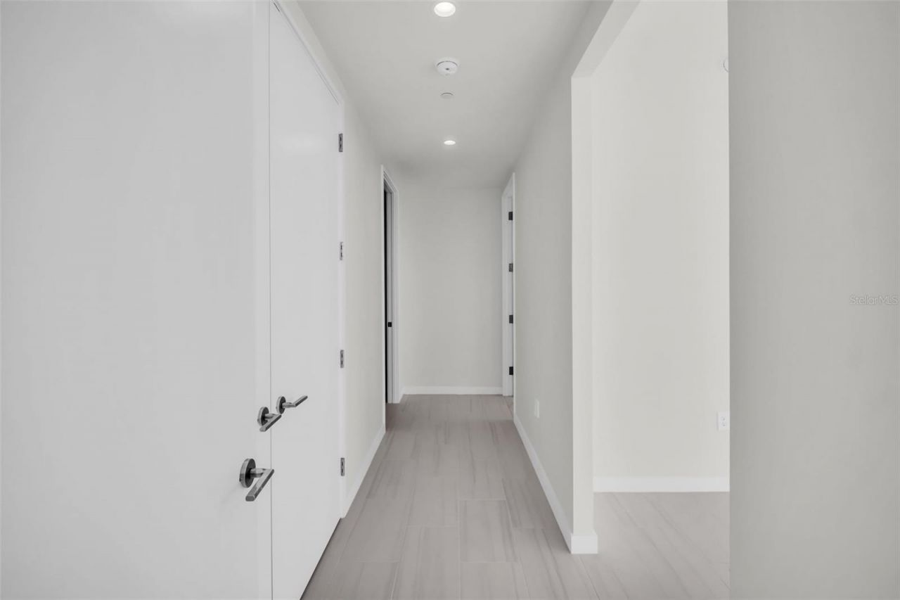 400 Central Avenue, Unit 3401, Saint Petersburg, FL 33701 Photo