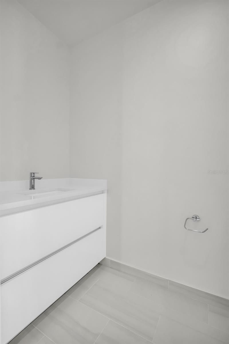 400 Central Avenue, Unit 3401, Saint Petersburg, FL 33701 Photo