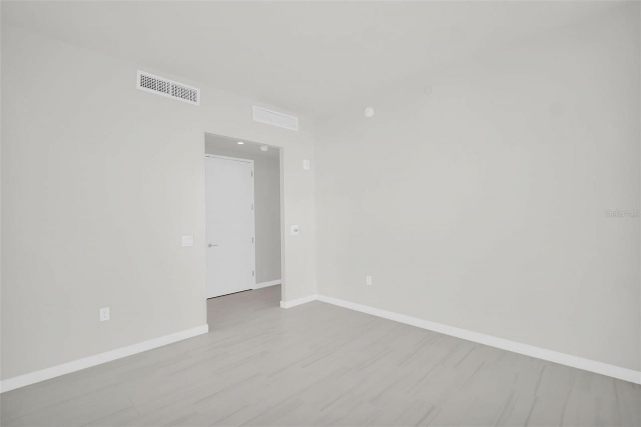 400 Central Avenue, Unit 3401, Saint Petersburg, FL 33701 Photo