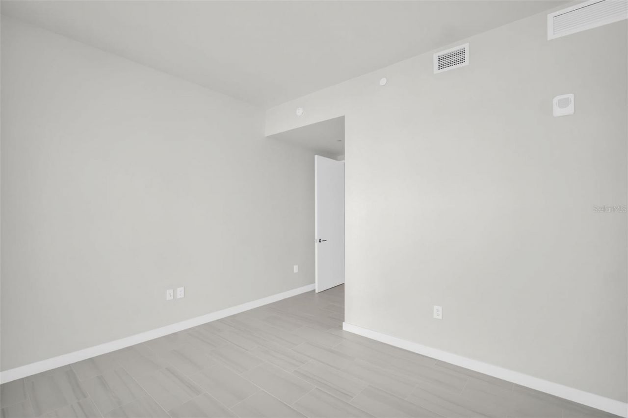 400 Central Avenue, Unit 3401, Saint Petersburg, FL 33701 Photo