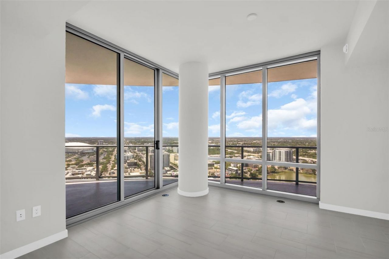 400 Central Avenue, Unit 3401, Saint Petersburg, FL 33701 Photo