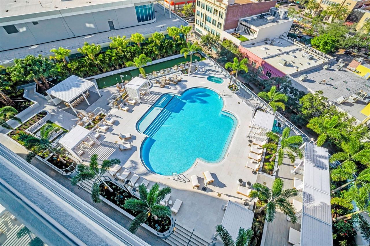 400 Central Avenue, Unit 3401, Saint Petersburg, FL 33701 Photo