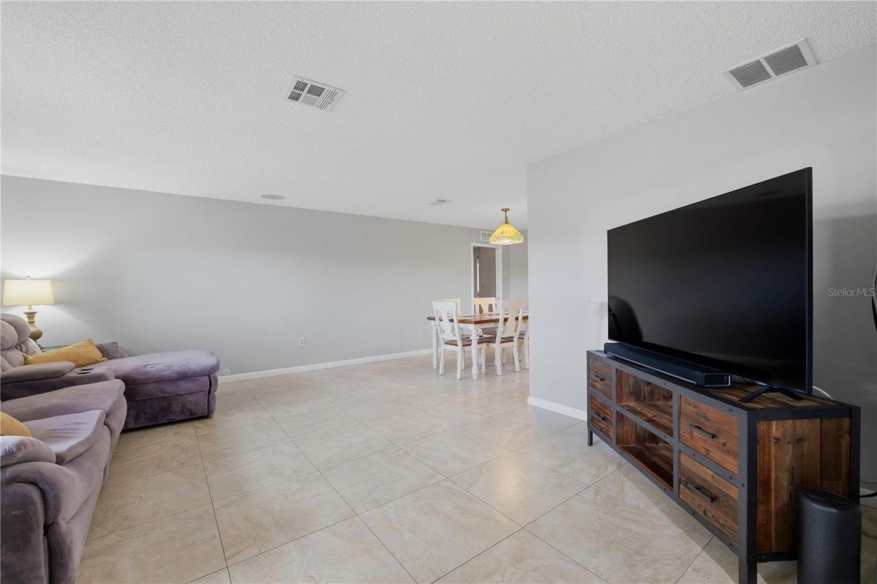 10062 121st Street , Seminole, FL 33772 Photo