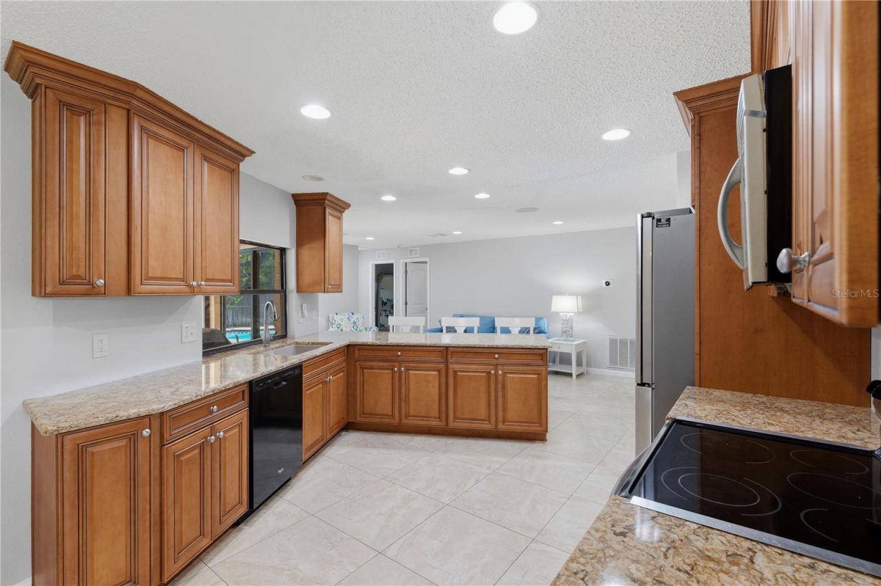 10062 121st Street , Seminole, FL 33772 Photo