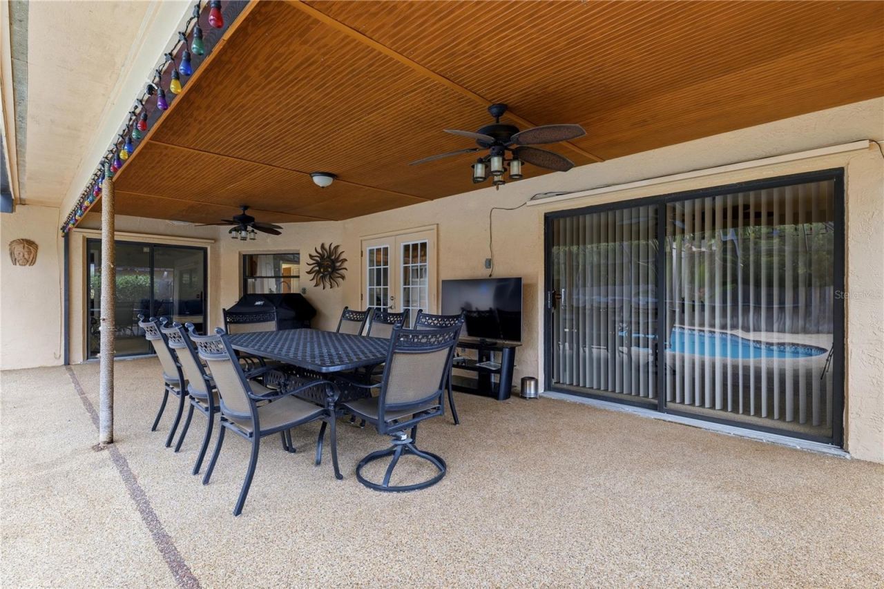 10062 121st Street , Seminole, FL 33772 Photo