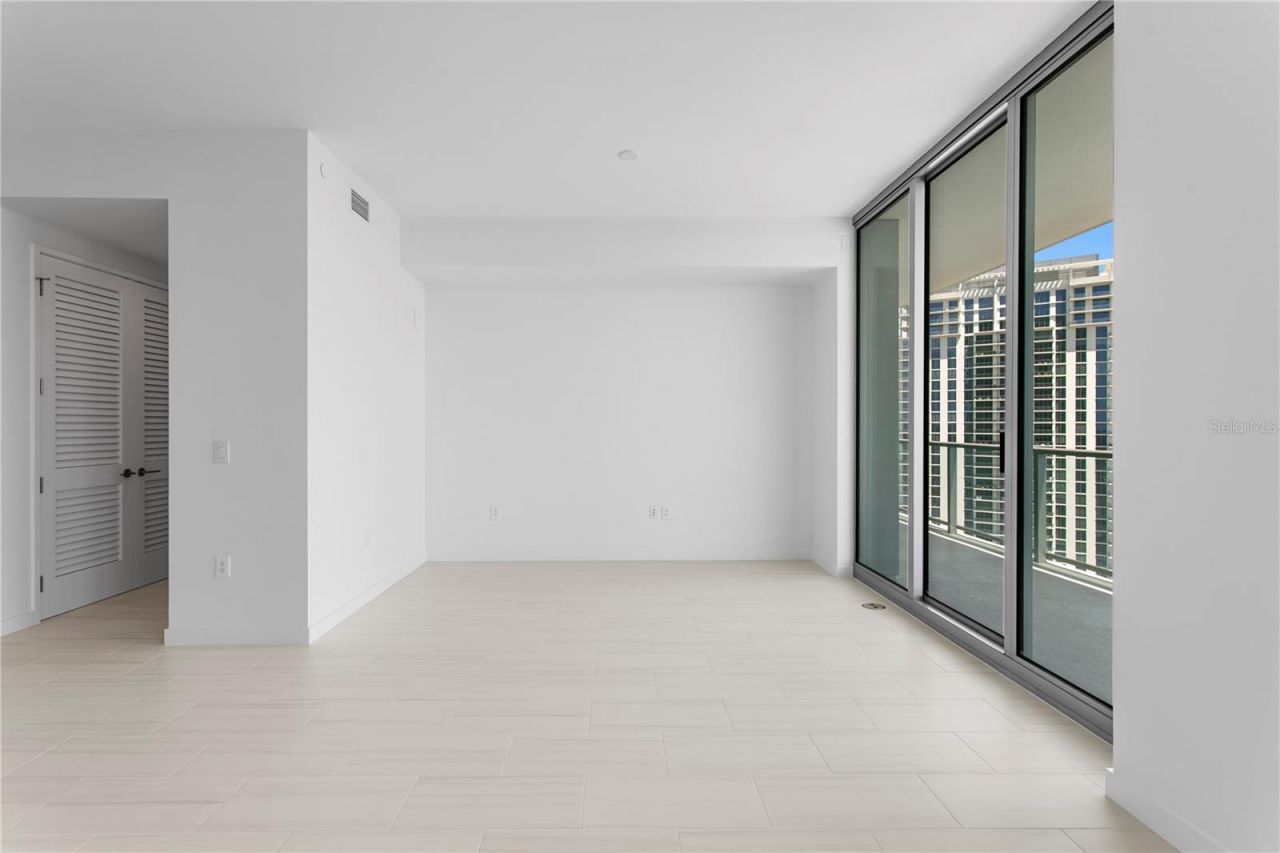 400 Central Avenue, Unit 3005, Saint Petersburg, FL 33701 Photo