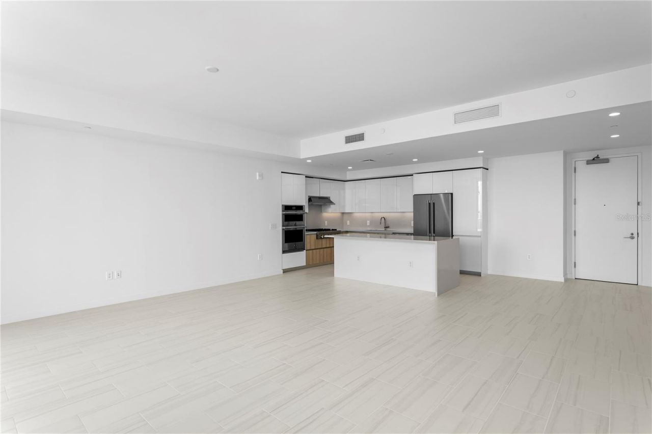 400 Central Avenue, Unit 3005, Saint Petersburg, FL 33701 Photo