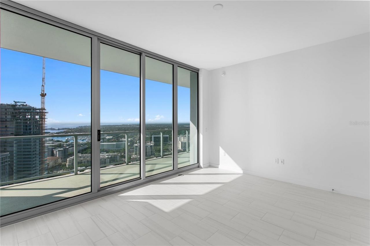 400 Central Avenue, Unit 3005, Saint Petersburg, FL 33701 Photo