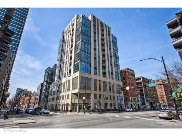 150 W Superior Street , Unit 1404, Chicago, IL 60610
