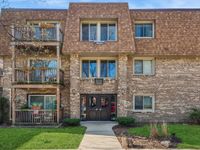 2619 W Agatite Avenue, Chicago, IL 60625 primary photo