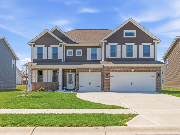 180 Walker Drive, Whiteland, IN 46184