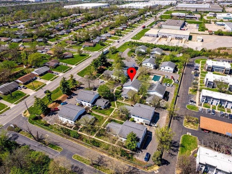 1010 E Crescentville Road, West Chester, OH 45246 Photo 10